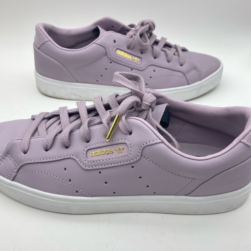 Adidas Sleek Women’s Shoes Leather Lace Up Sneakers Purple Size 8.5